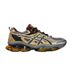 ASICS - Retro Tech Running Shoes - Silver/Gold