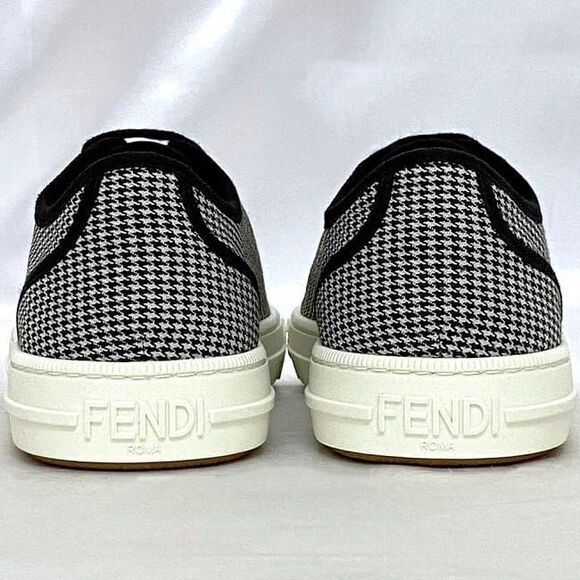 Fendi - Houndstooth Knit Low-Top Sneakers - Black/White