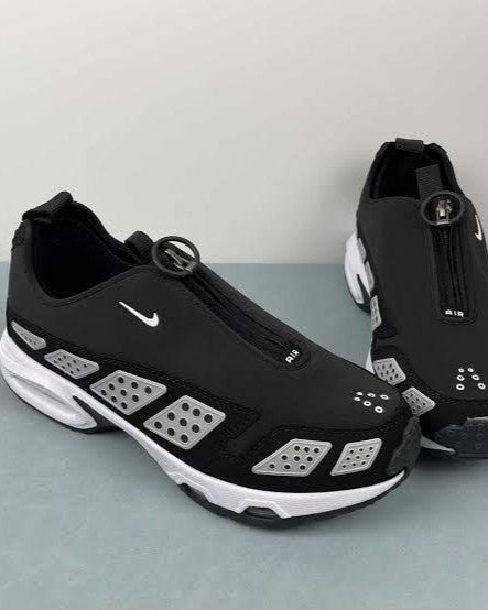 Nike - Air Max 96 Slip Sneakers - Black / White / Grey