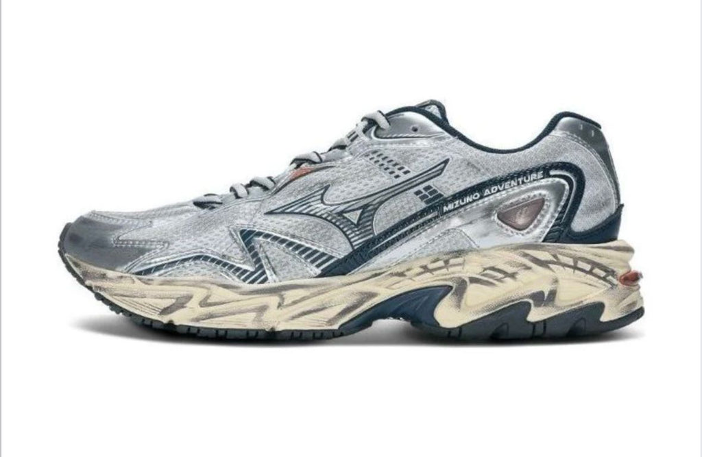 Mizuno - Wave Rider 10 Premium - Silver Metallic & Navy