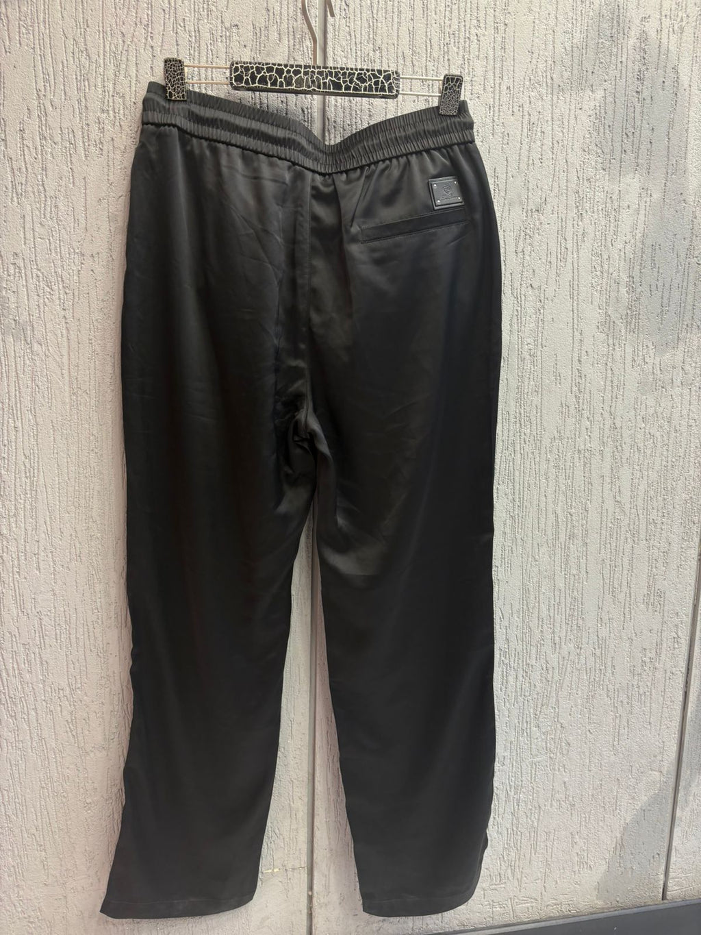 Loro Piana - Embroidered Crest Straight-Leg Track Pants | Jet Black