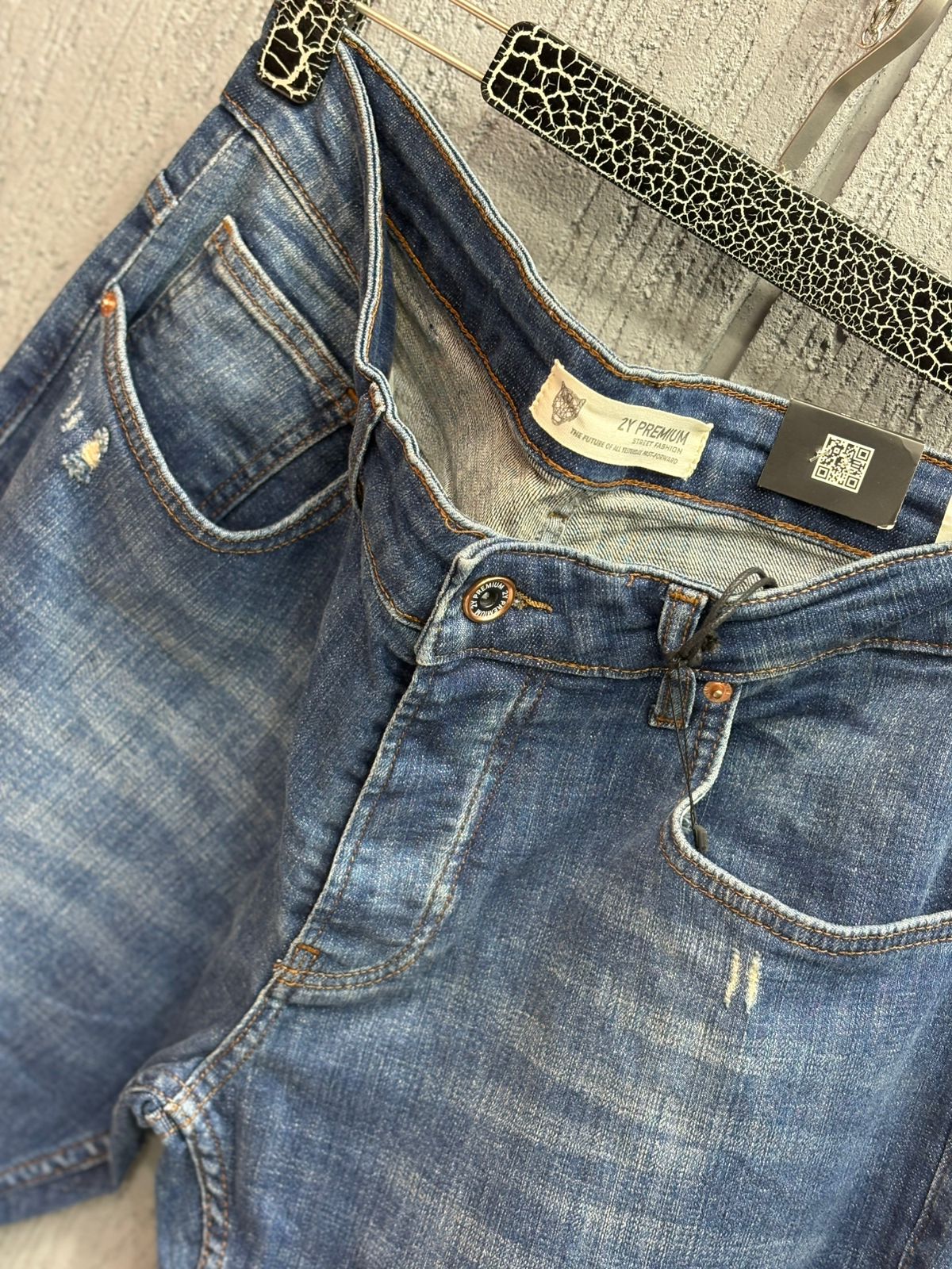2y Premium - Vintage Medium Blue Ripped Jeans | Slim Tapered Fit