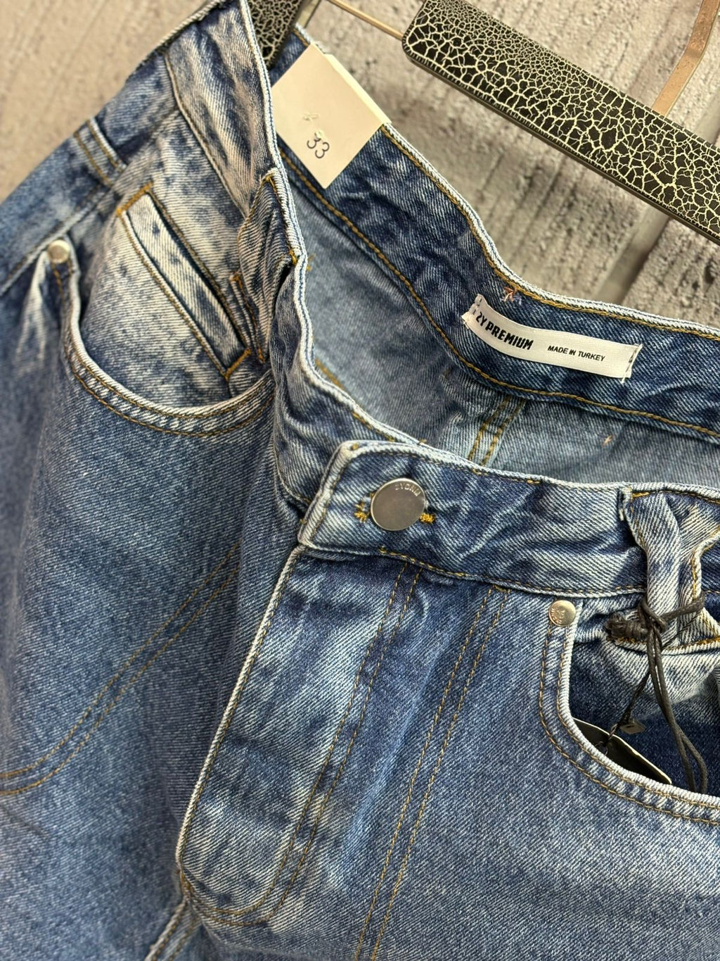 2Y Premium - Abstract Bleach Panel Jeans – Vintage Indigo