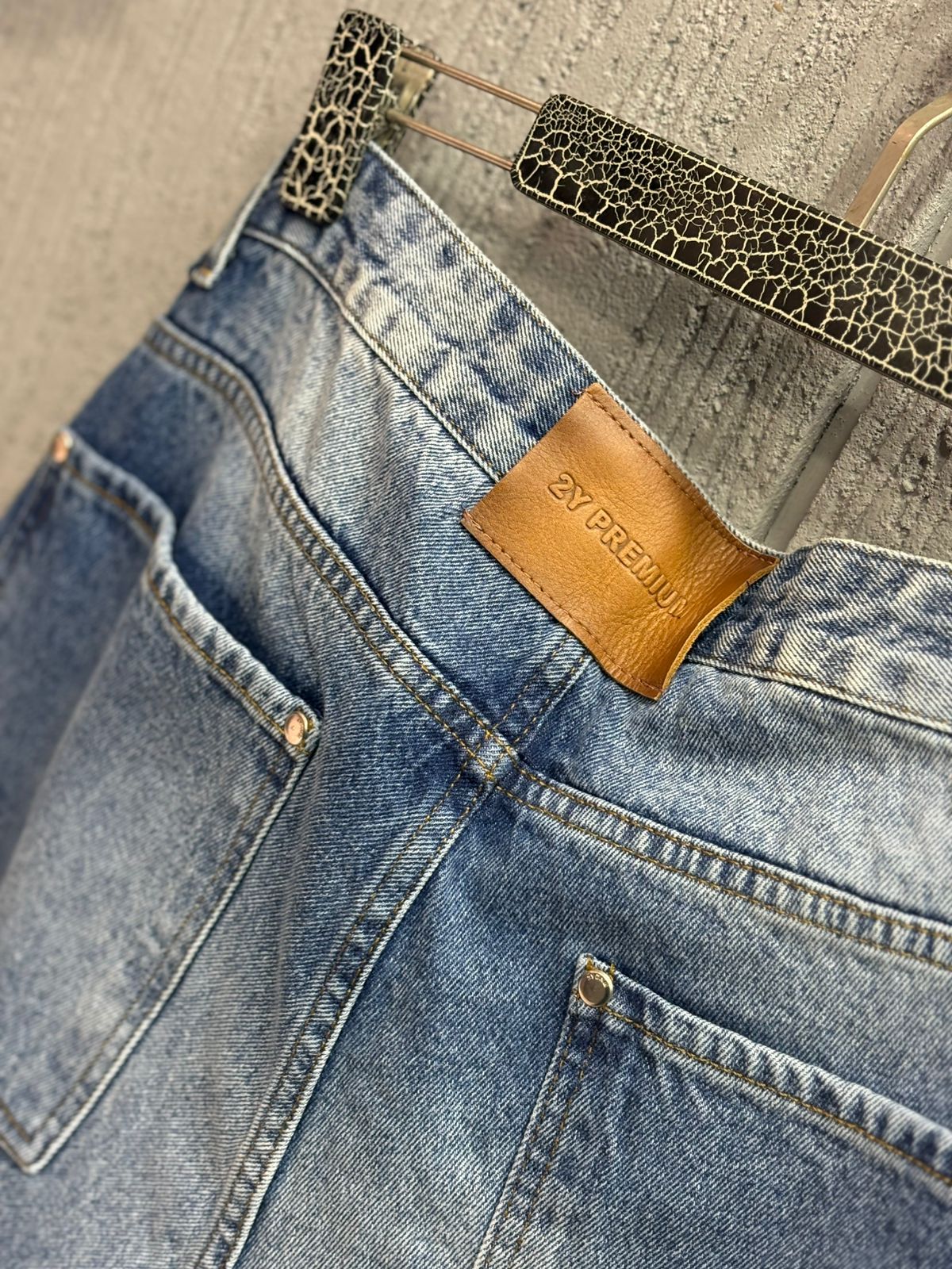 2Y Premium - Abstract Bleach Panel Jeans – Vintage Indigo