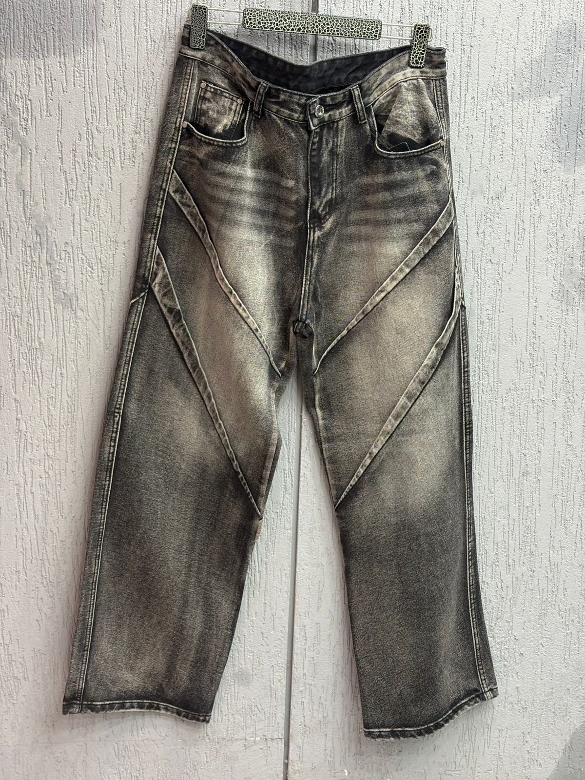 Fashion - Vintage Wash Geometric Panel Wide-Leg Jeans – Faded Charcoal