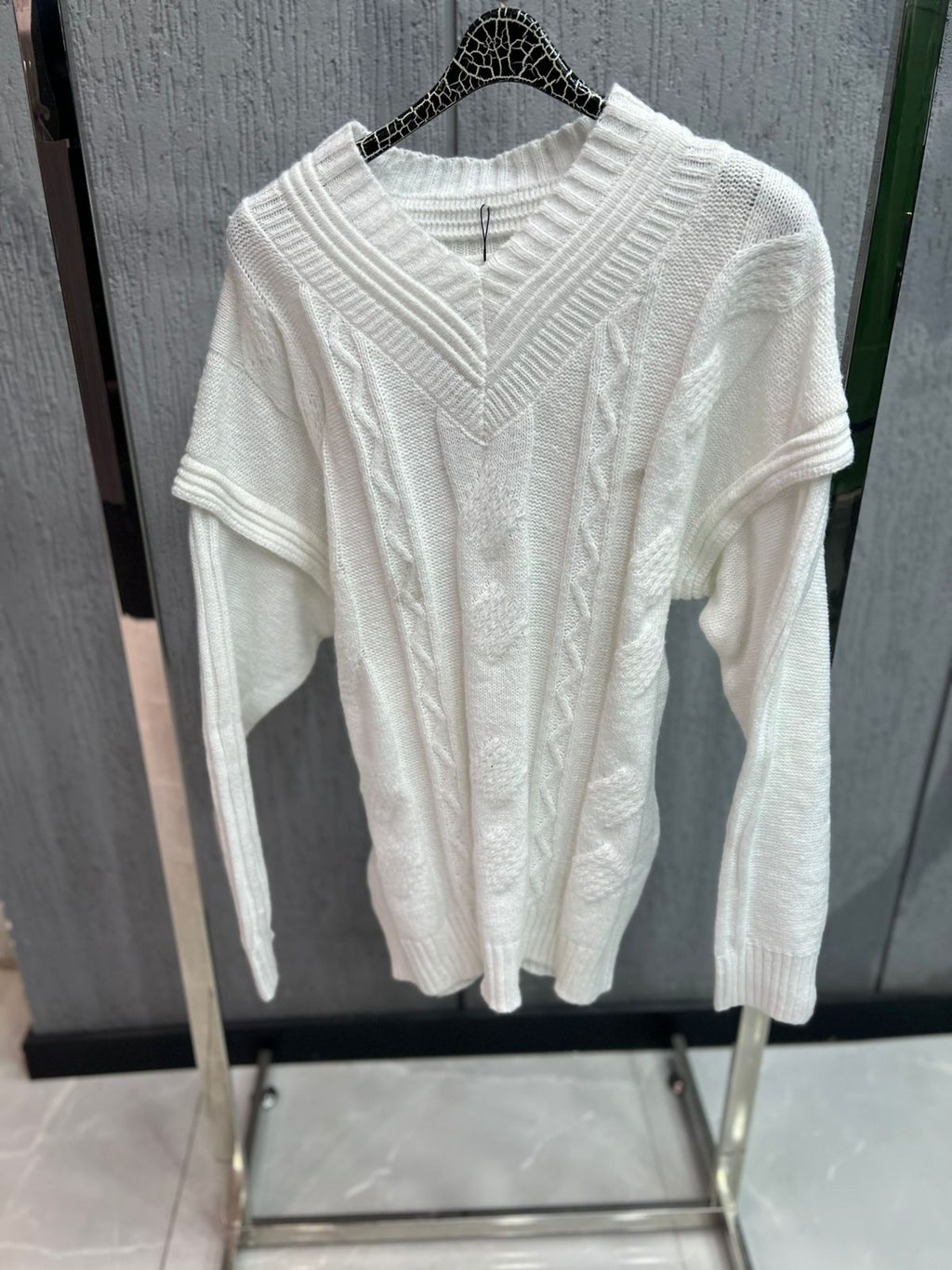 Fashion - White Cable Knit V-Neck Sweater – Layered Shoulder Detail