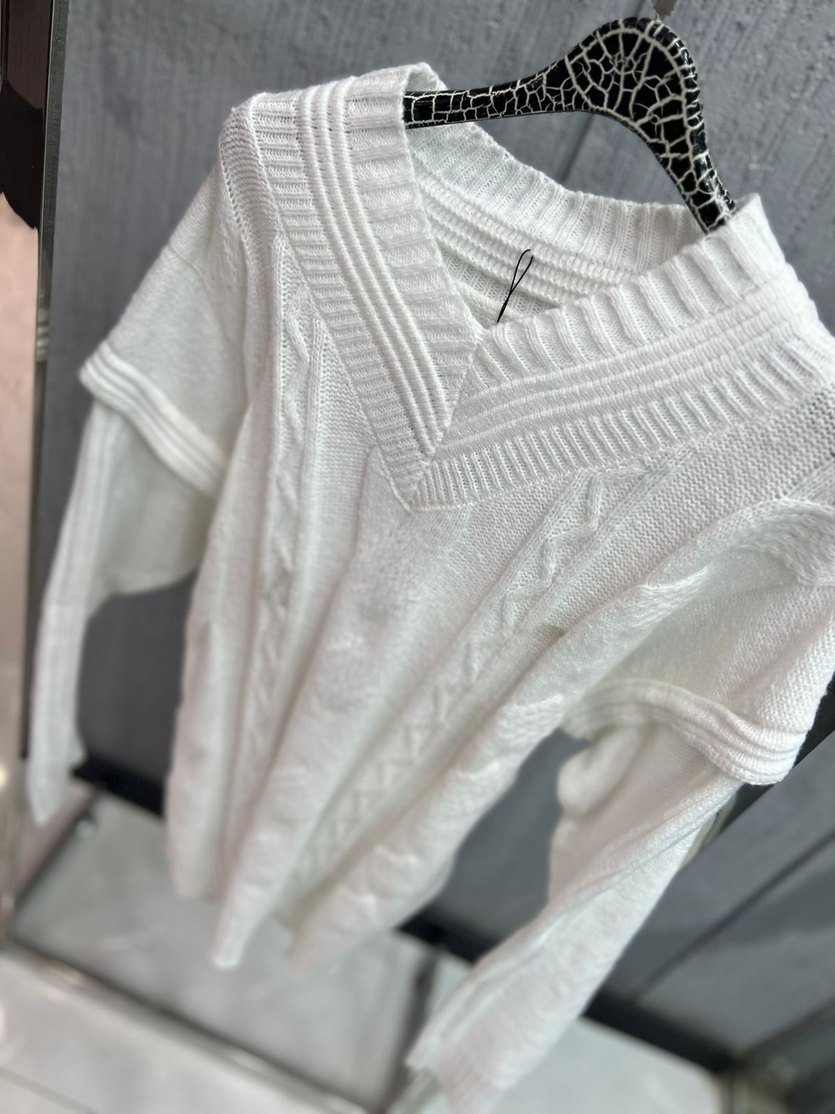 Fashion - White Cable Knit V-Neck Sweater – Layered Shoulder Detail