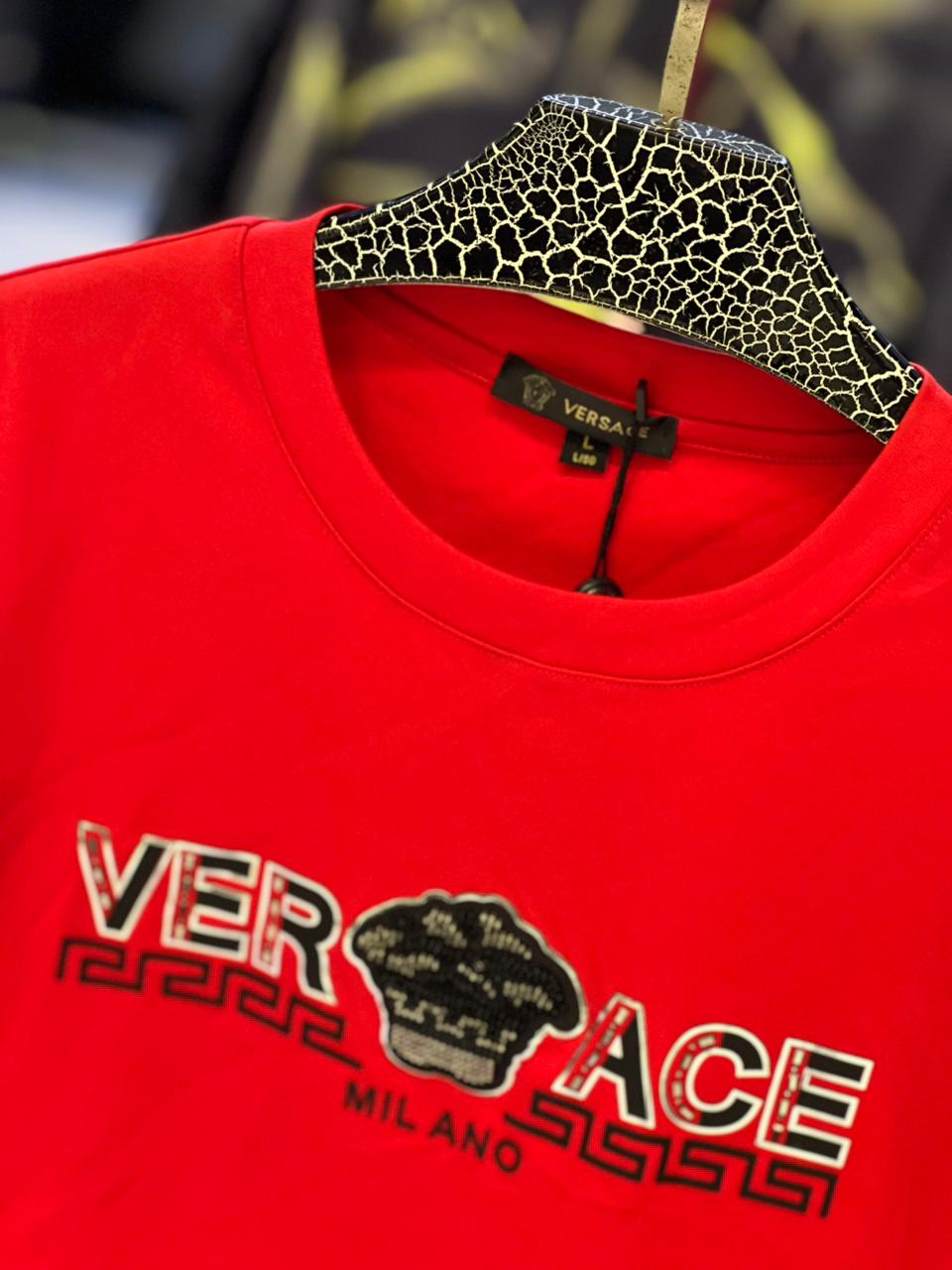 Versace - Men’s Red Medusa Emblem T-Shirt – Milano Edition with Greca Border