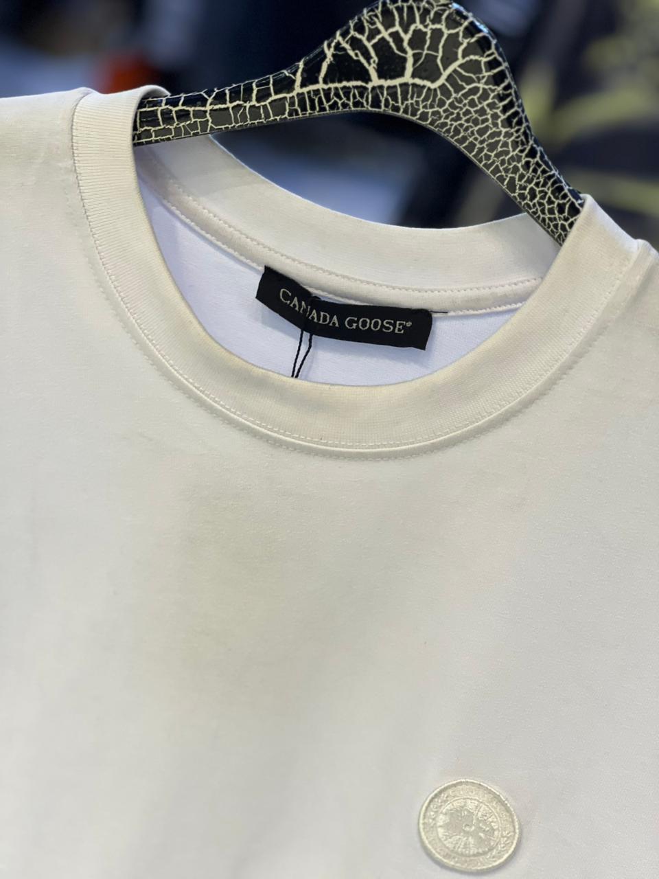 Canada Goose - Arctic Disc Logo Cotton T-Shirt - Bright White