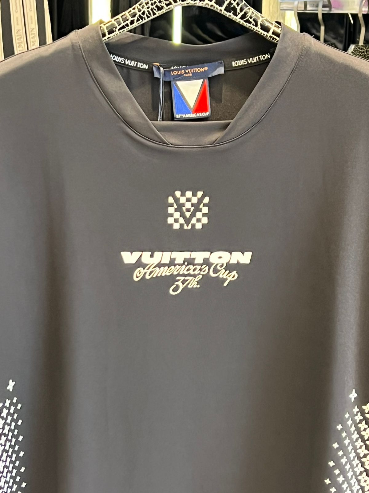 T. Shirt LV black