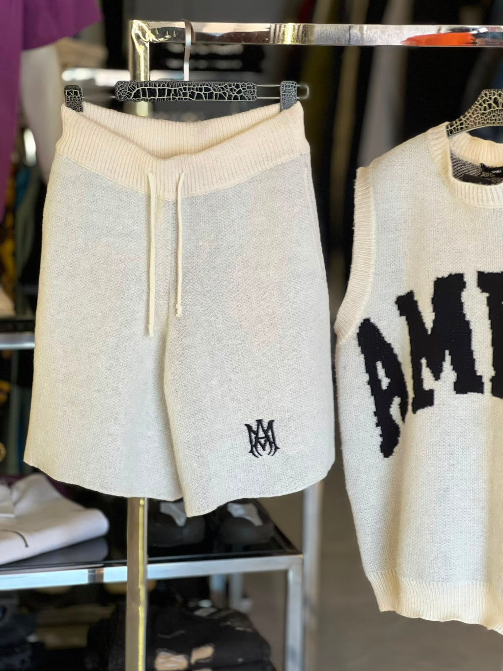 Seet Amiri Gray